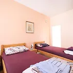Two Bedroom In Center Igor Apartman