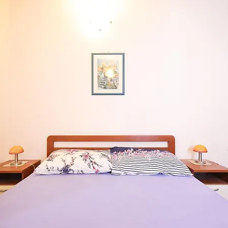 Two Bedroom In Center Igor * Zara