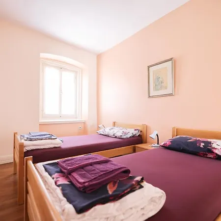 Two Bedroom In Center Igor Apartman Zadar