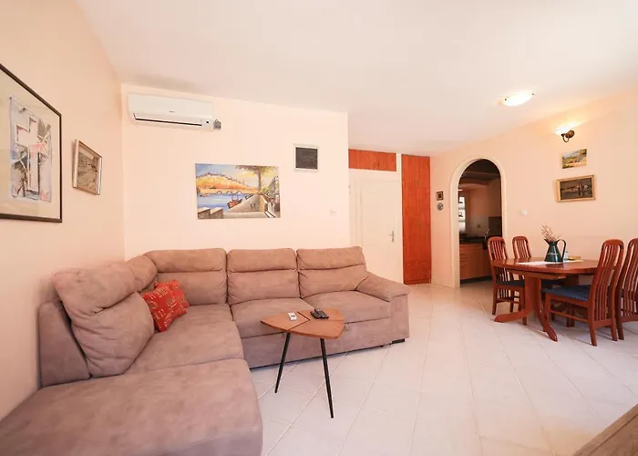 アパート Two Bedroom In Center Igor