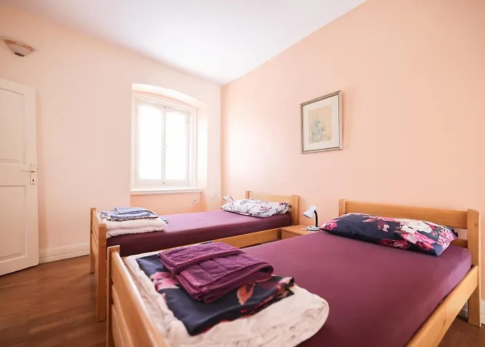 Two Bedroom In Center Igor 아파트 자다르